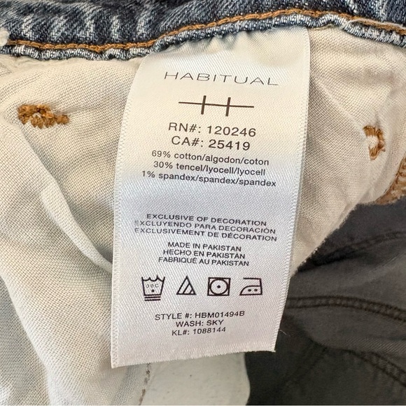 Habitual High-Rise Jeans - Picture 5 of 5